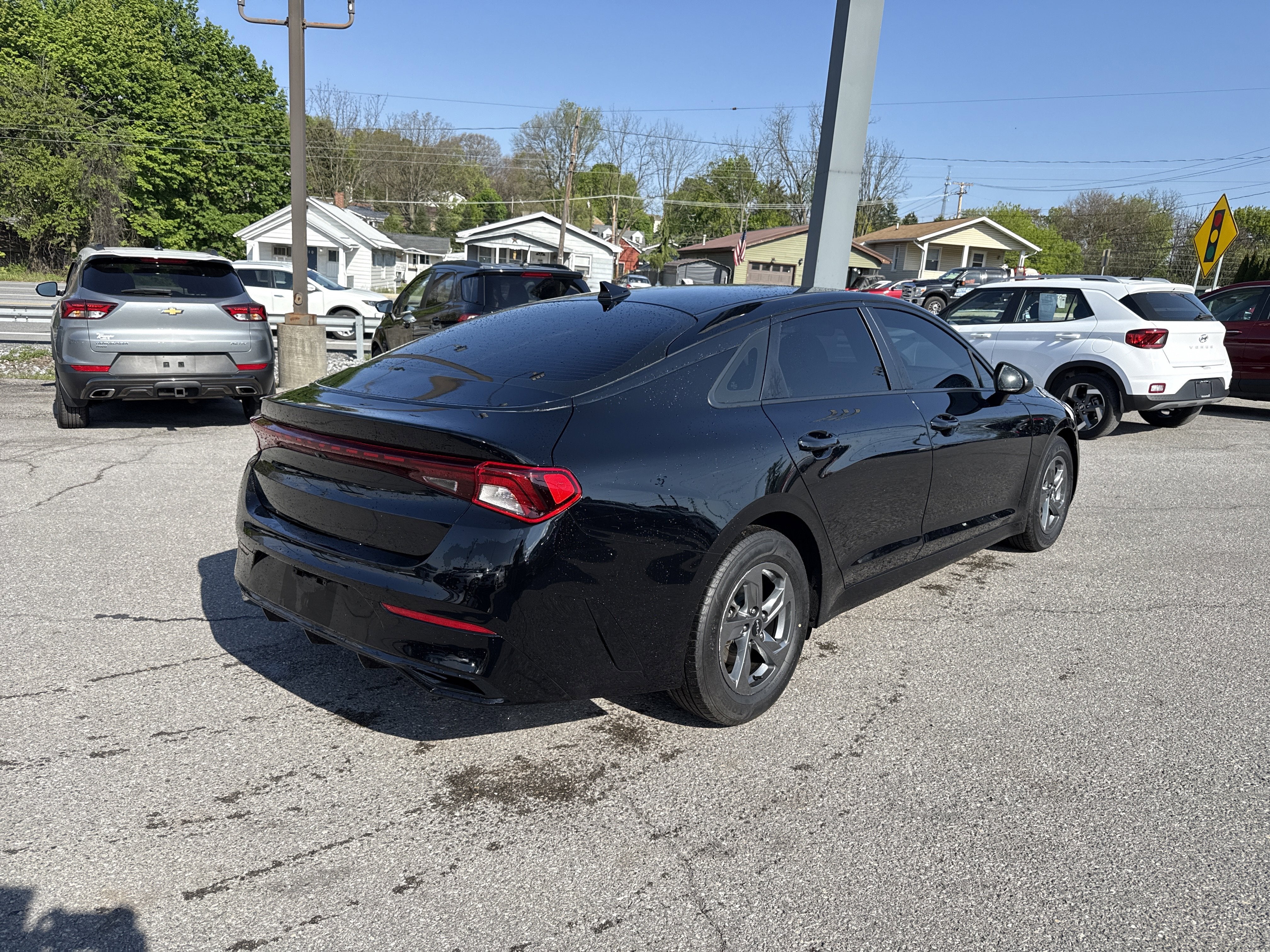 2022 Kia K5 LXS