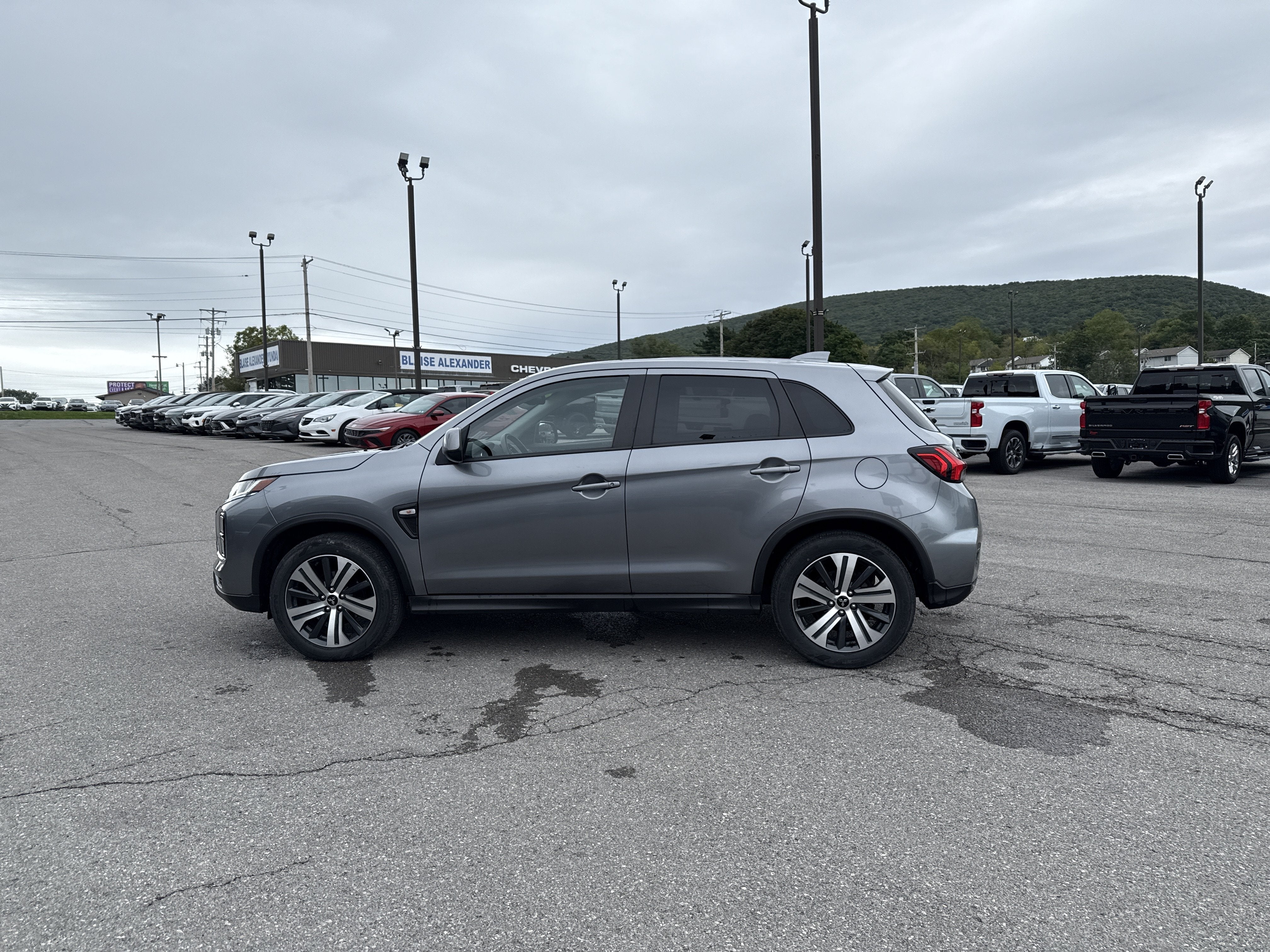 2024 Mitsubishi Outlander Sport 2.0 ES