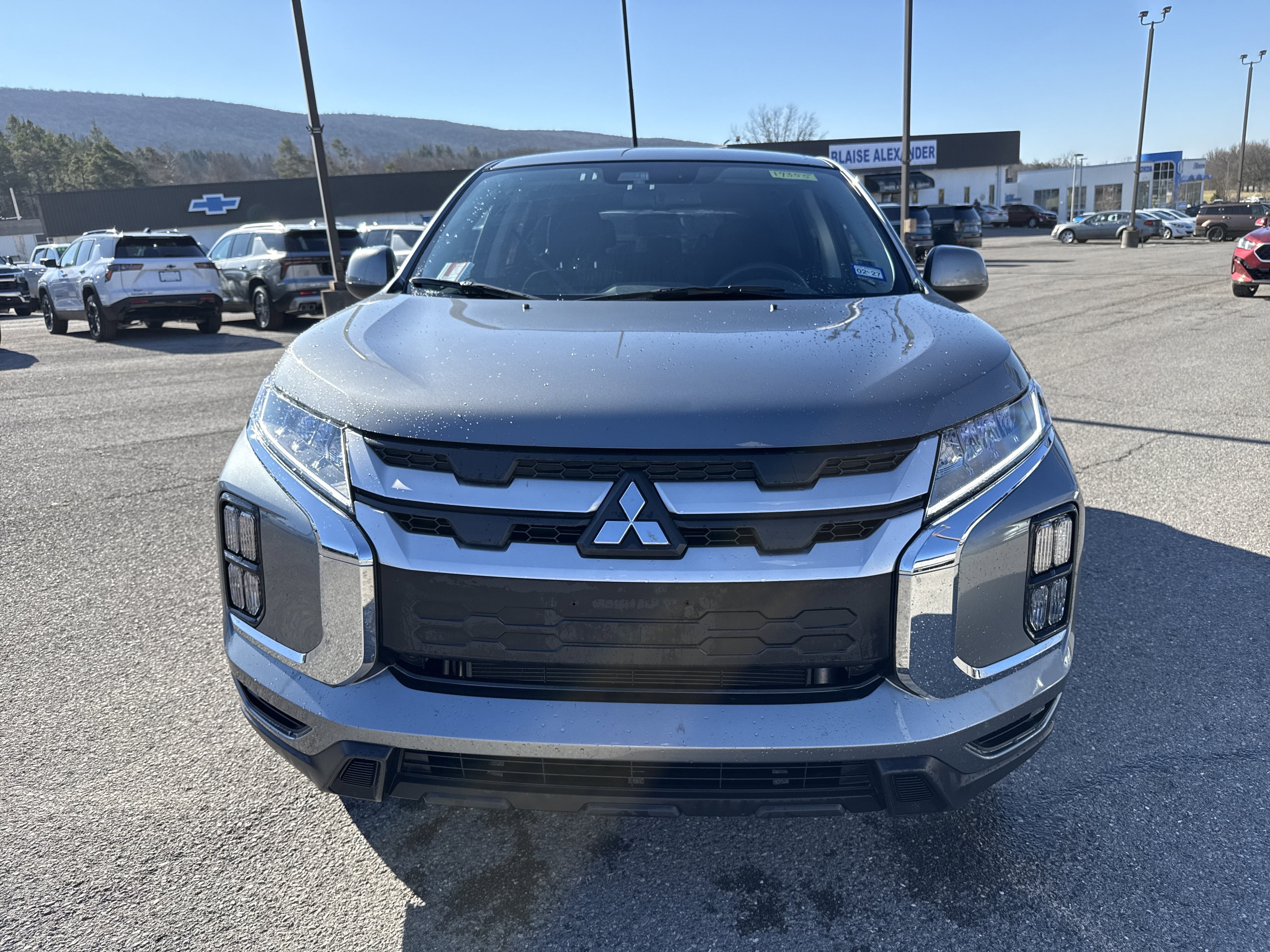 2025 Mitsubishi Outlander Sport ES