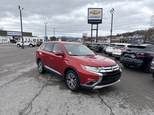 2017 Mitsubishi Outlander SE