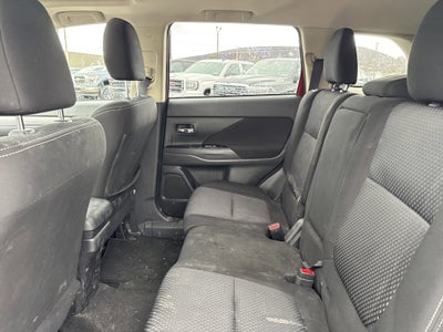 2017 Mitsubishi Outlander SE