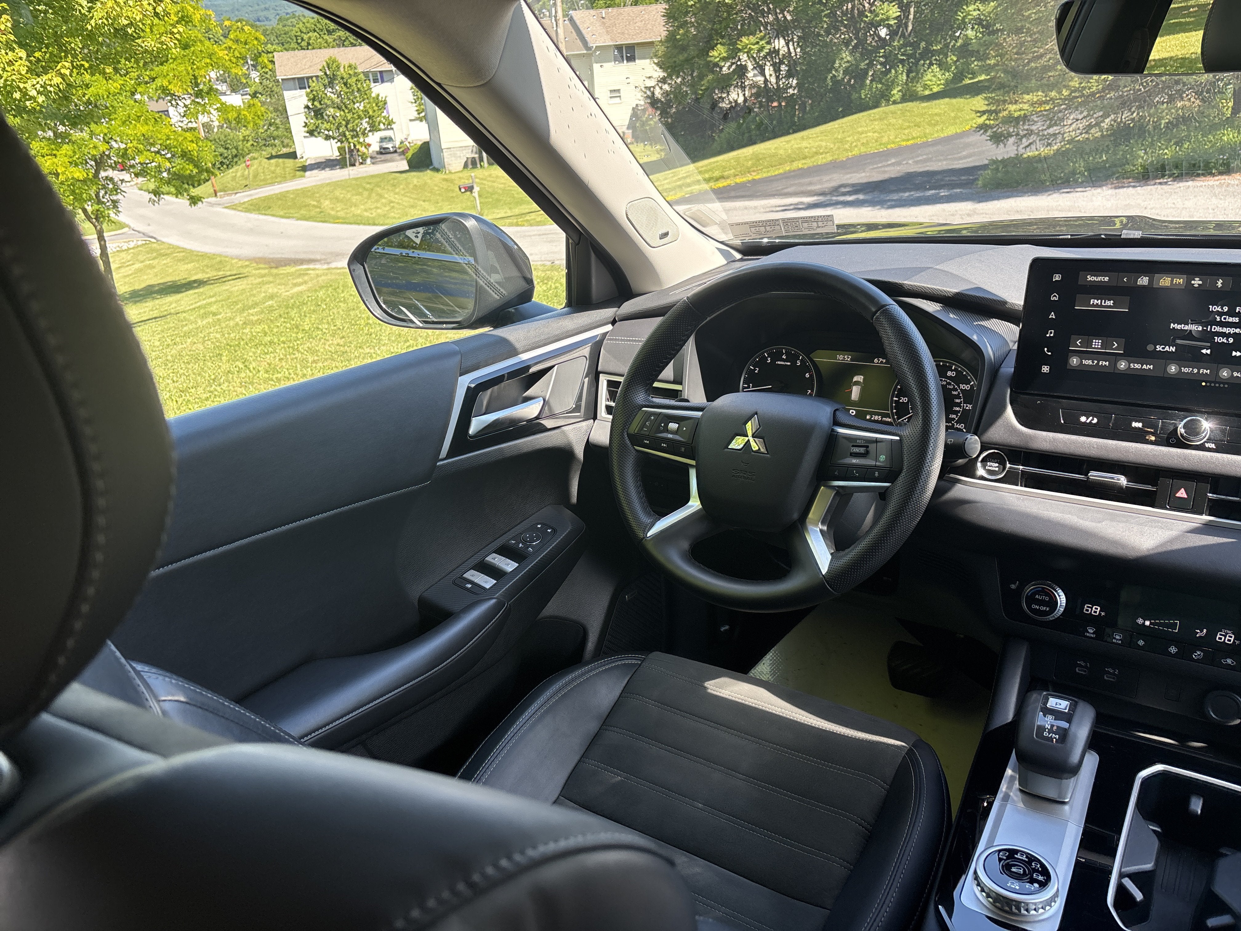 2025 Mitsubishi Outlander SE
