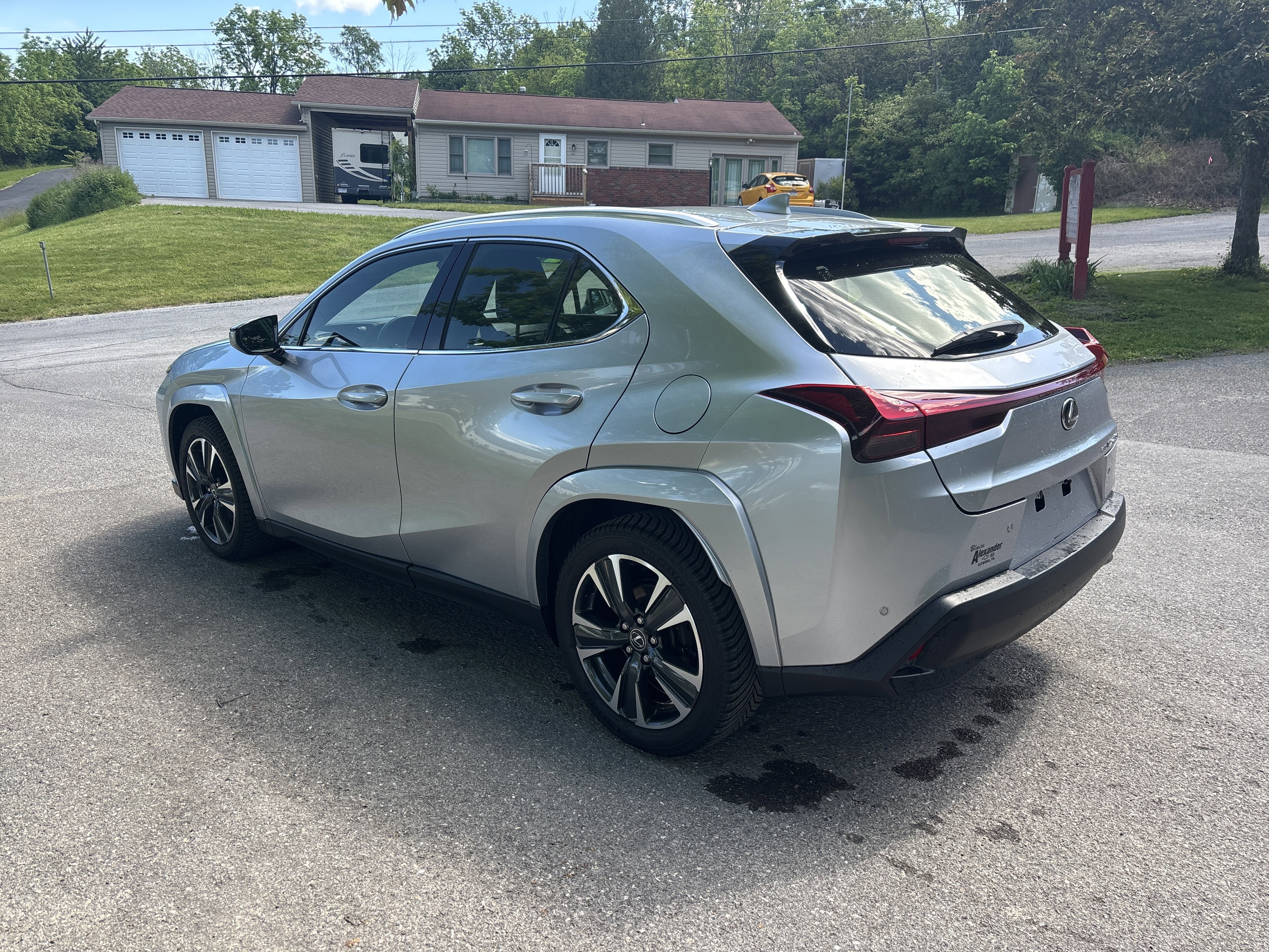2024 Lexus UX UX 250h Premium