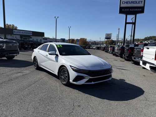 2024 Hyundai Elantra SEL