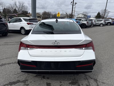 2025 Hyundai Elantra SEL Convenience