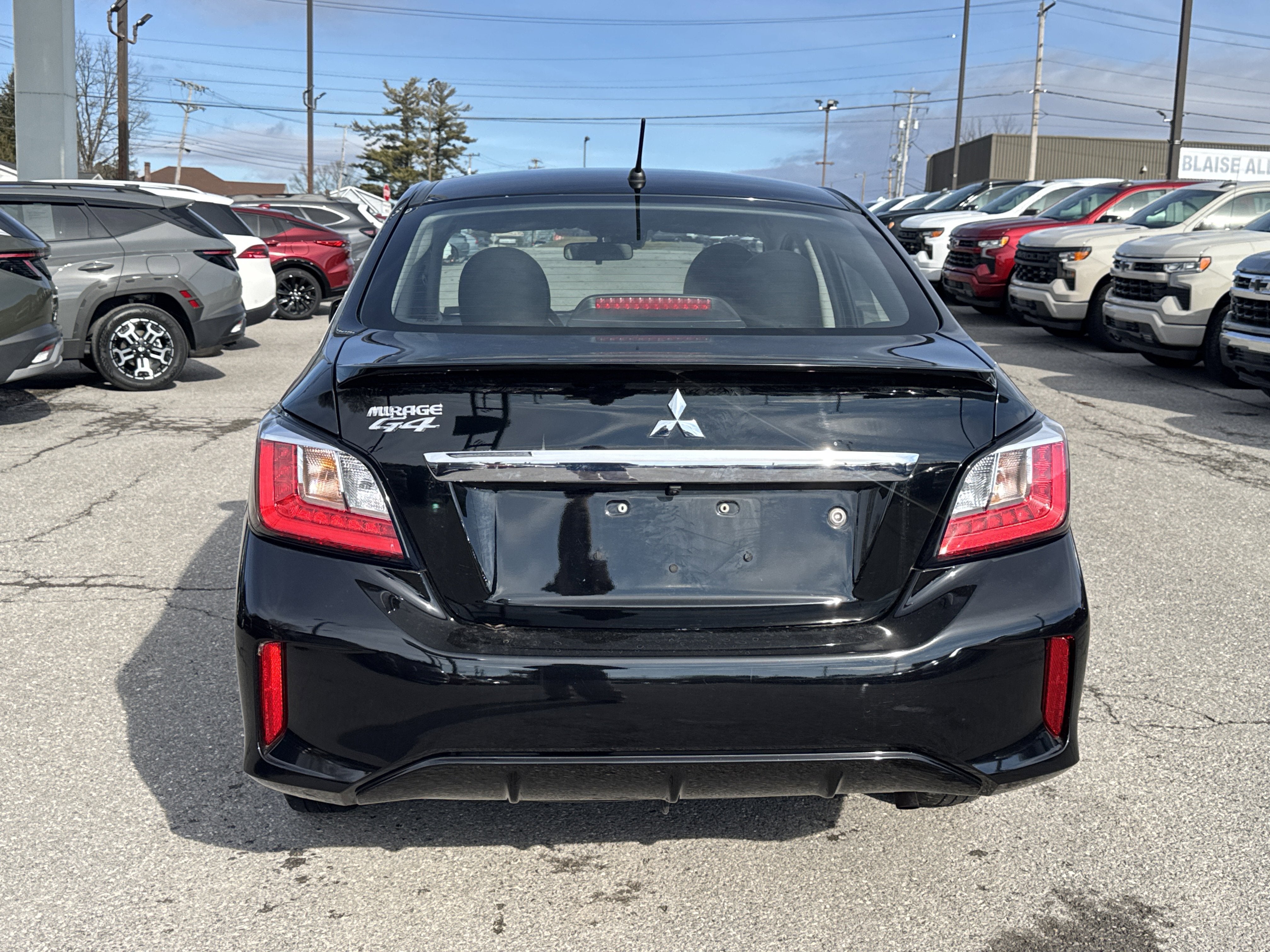 2024 Mitsubishi Mirage G4 ES