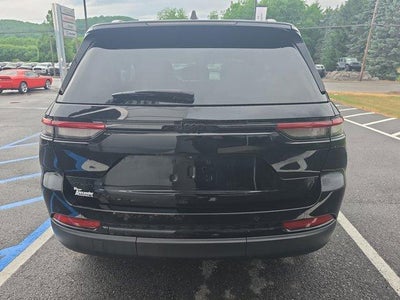2023 Jeep Grand Cherokee Altitude 4x4