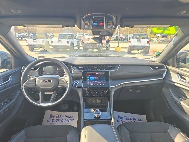 2025 Jeep Grand Cherokee Altitude X 4x4