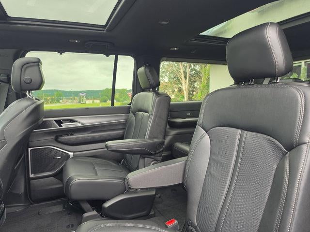 2024 Jeep Wagoneer Series II Carbide 4x4