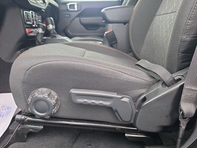2025 Jeep Gladiator Mojave 4x4