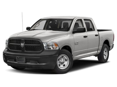 2019 RAM 1500 Classic Express 4x4 Crew Cab 5'7" Box