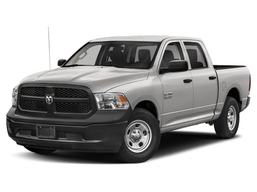 2019 RAM 1500 Classic Express 4x4 Crew Cab 5'7" Box