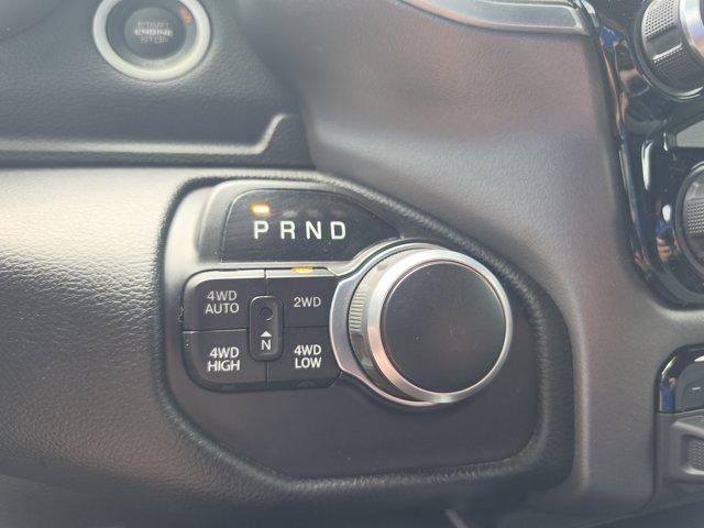 2022 RAM 1500 Big Horn 4x4 Crew Cab 5'7" Box