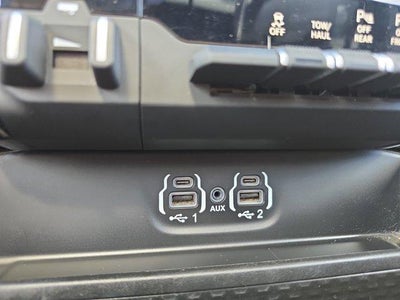 2021 RAM 1500 Laramie 4x4 Crew Cab 5'7" Box