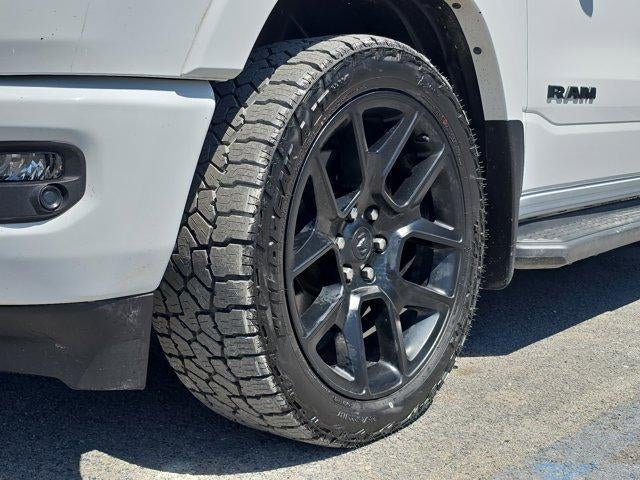 2021 RAM 1500 Laramie 4x4 Crew Cab 5'7" Box