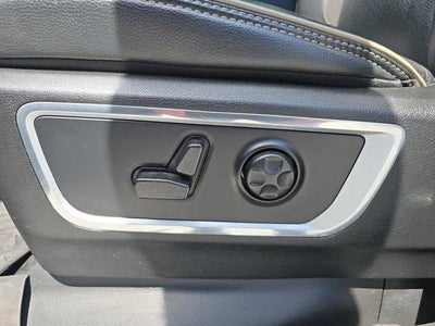 2021 RAM 1500 Laramie 4x4 Crew Cab 5'7" Box