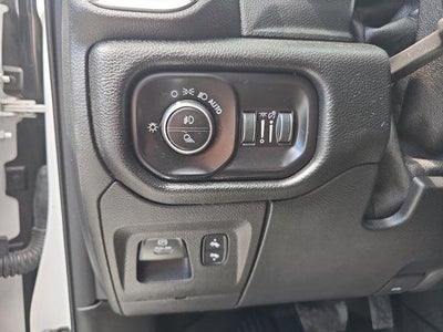 2021 RAM 1500 Laramie 4x4 Crew Cab 5'7" Box