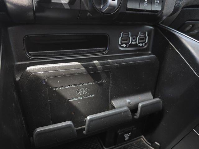 2021 RAM 1500 Laramie 4x4 Crew Cab 5'7" Box