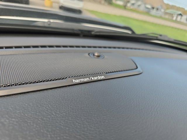 2021 RAM 1500 Laramie 4x4 Crew Cab 5'7" Box