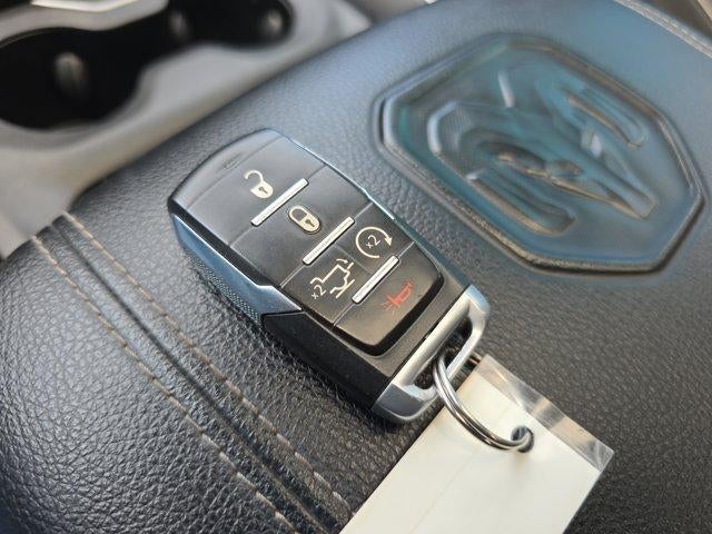 2021 RAM 1500 Laramie 4x4 Crew Cab 5'7" Box