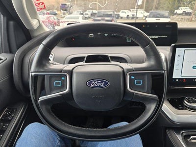 2025 Ford Expedition Platinum 4x4