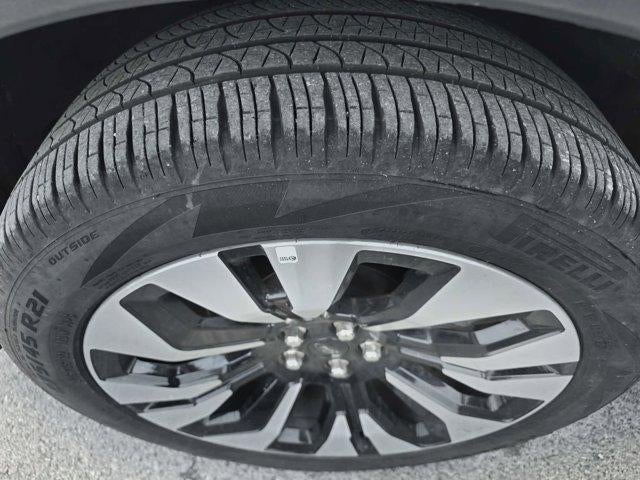 2025 Ford Explorer Platinum 4WD