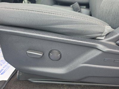 2022 Ford F-150 XL 4WD SuperCrew 5.5' Box