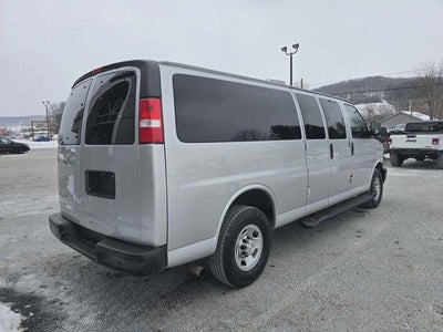 2020 Chevrolet Express Passenger 3500 Extended Wheelbase Rear-Wheel Drive 1LS
