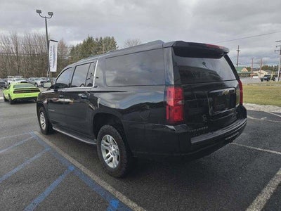 2018 Chevrolet Suburban 4WD 1500 LT
