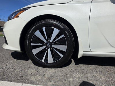 2022 Nissan Altima 2.5 SV Sedan