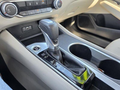 2022 Nissan Altima 2.5 SV Sedan