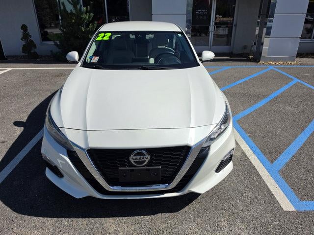 2022 Nissan Altima 2.5 SV Sedan