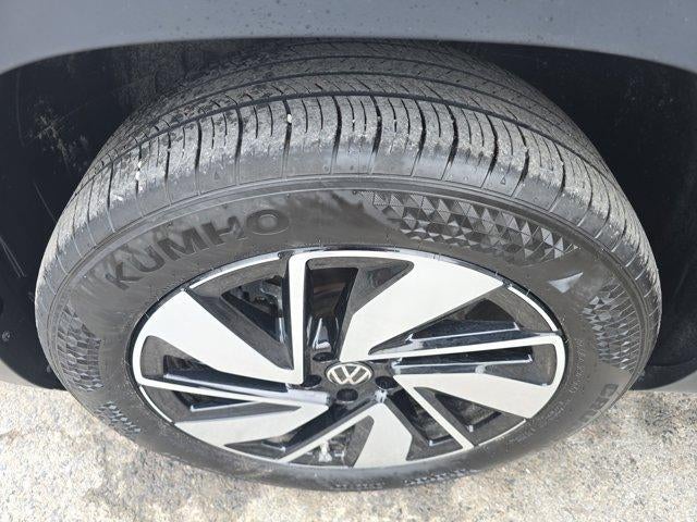 2025 Volkswagen Atlas 2.0T SE w/Technology 4MOTION