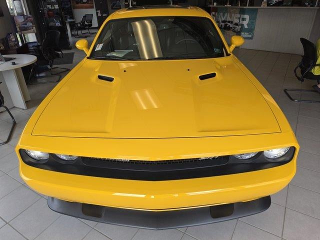 2012 Dodge Challenger 2dr Cpe Yellow Jacket