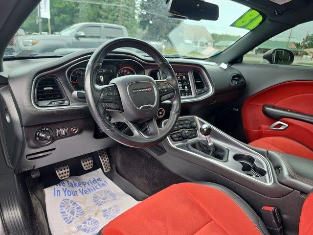2018 Dodge Challenger 392 Hemi Scat Pack Shaker RWD