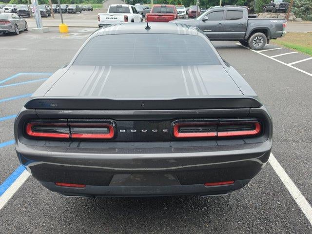 2018 Dodge Challenger 392 Hemi Scat Pack Shaker RWD