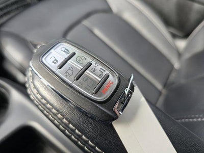 2025 Chrysler Pacifica Select FWD