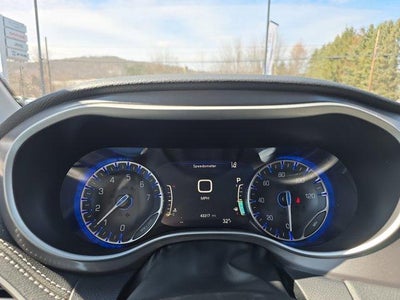 2022 Chrysler Pacifica Touring L AWD