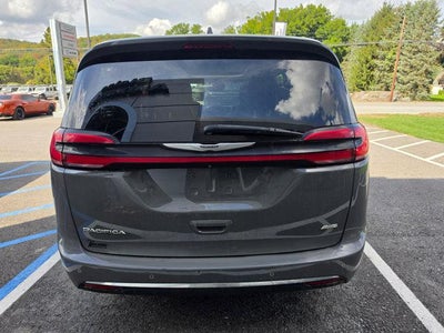 2021 Chrysler Pacifica Touring L AWD