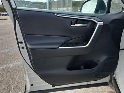 2021 Toyota RAV4 XLE AWD (Natl)