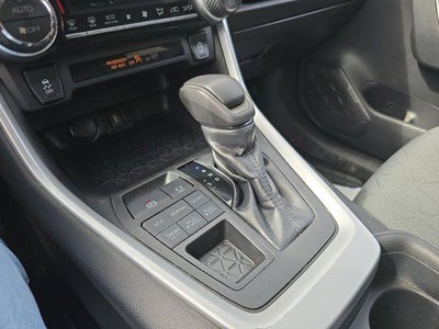 2021 Toyota RAV4 XLE AWD (Natl)
