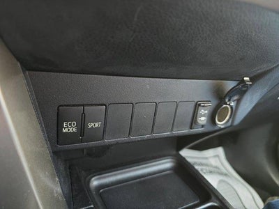 2015 Toyota RAV4 AWD 4dr XLE (Natl)