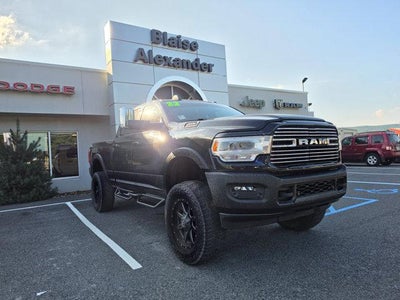 2022 RAM 3500 Laramie 4x4 Crew Cab 6'4" Box