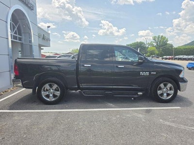 2017 RAM 1500 Big Horn 4x4 Crew Cab 5'7" Box