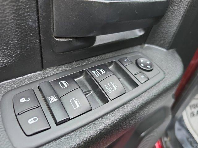 2020 RAM 2500 Tradesman 4x4 Crew Cab 6'4" Box