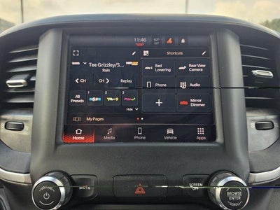 2022 RAM 2500 Big Horn 4x4 Crew Cab 6'4" Box