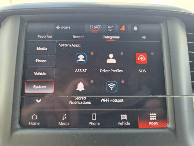 2022 RAM 2500 Big Horn 4x4 Crew Cab 6'4" Box