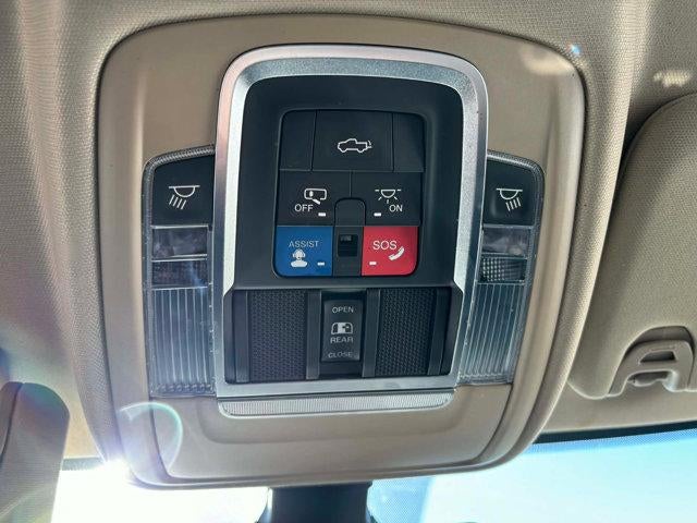 2019 RAM 2500 Laramie 4x4 Crew Cab 6'4" Box