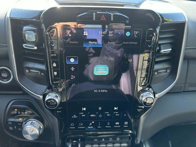 2022 RAM 2500 Laramie 4x4 Crew Cab 6'4" Box