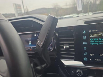 2023 Chevrolet Silverado 1500 Crew Cab Short Box 4-Wheel Drive LT 2FL